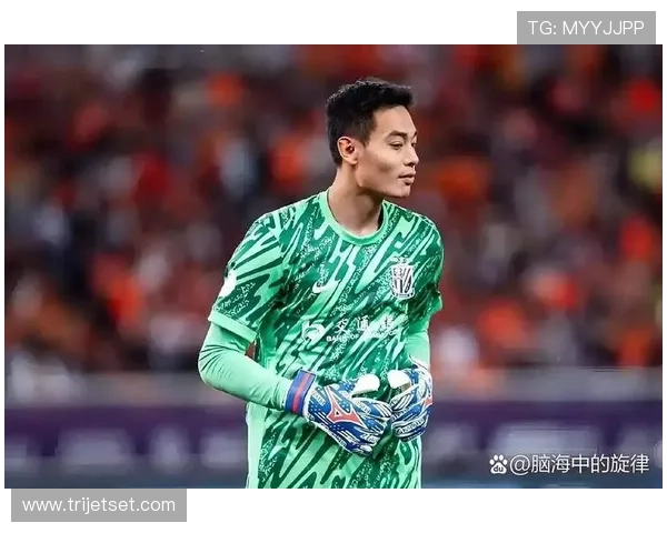 申花门将神扑助力夺冠 钱潮杯引发全员点赞与赞誉 申花门将神扑助力夺冠 钱潮杯引发全员点赞与赞誉