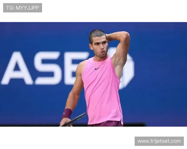 阿尔卡拉斯再夺美网强势回归世界第一二十二岁展现无限潜能的光芒